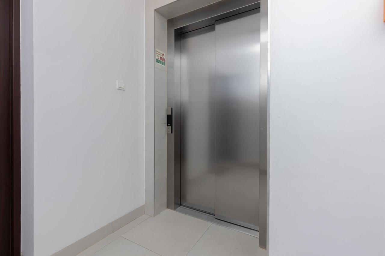 Warsaw Ursynów Apartment with Balcony by Renters Exterior foto