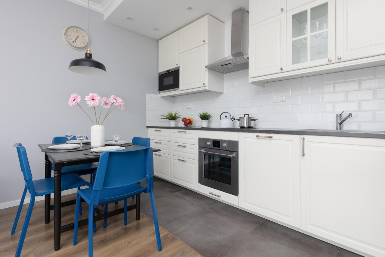Warsaw Ursynów Apartment with Balcony by Renters Exterior foto